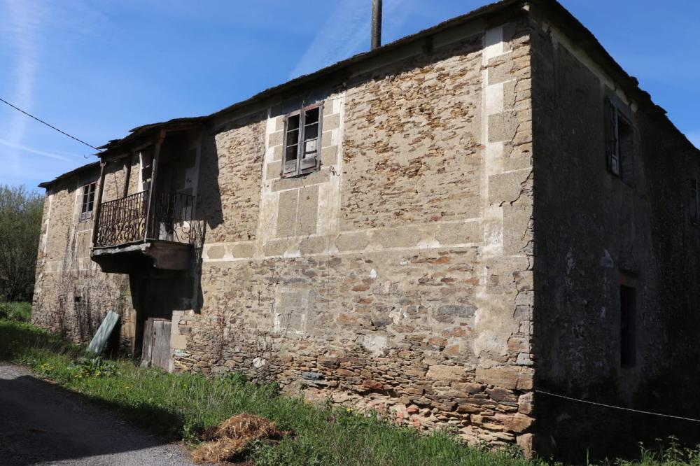  for sale house Fonfria Meira 2