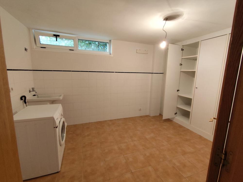  for sale semi-detached house Uxes Coruña 11