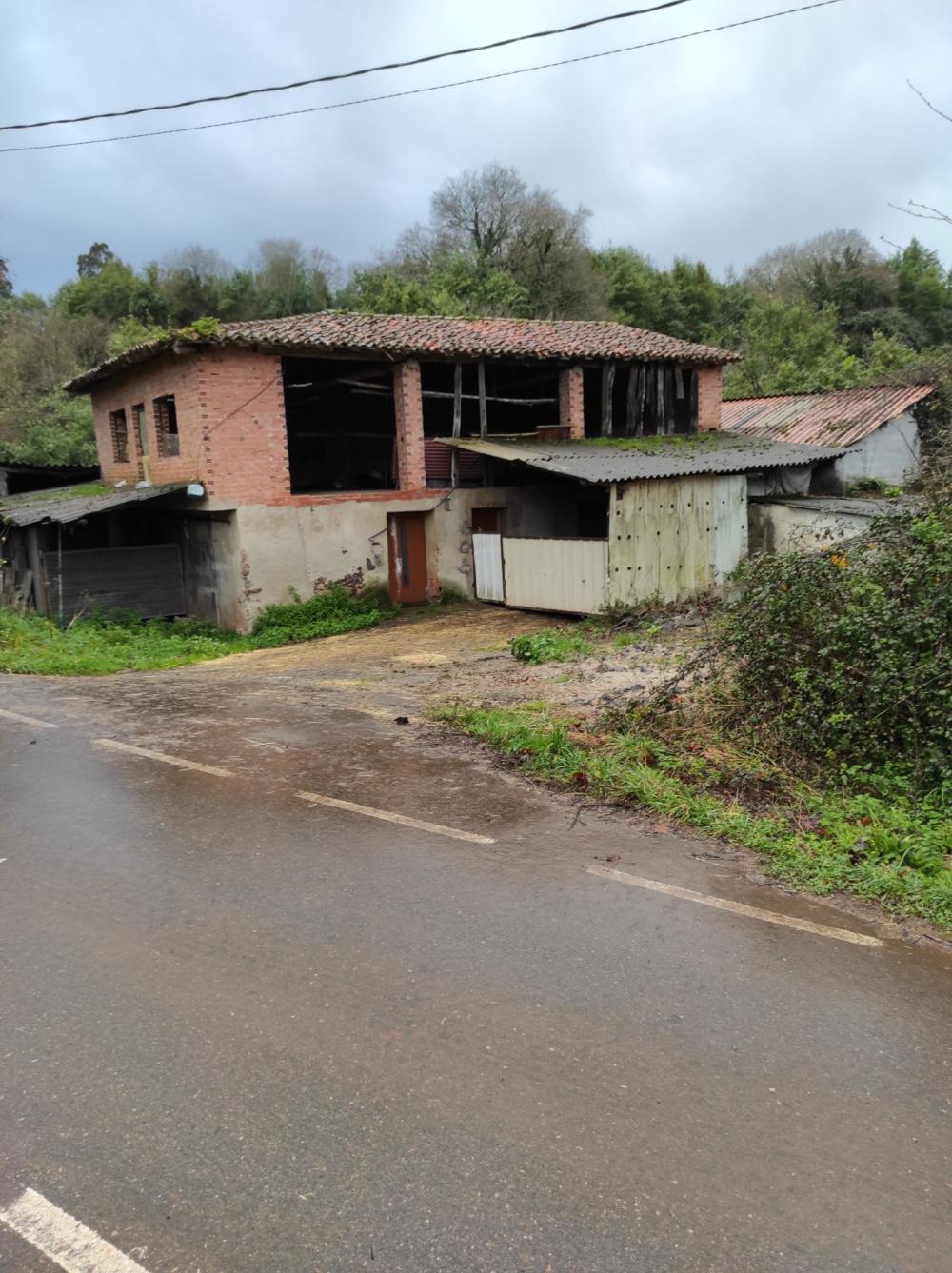  for sale building Pernus Oriente 4