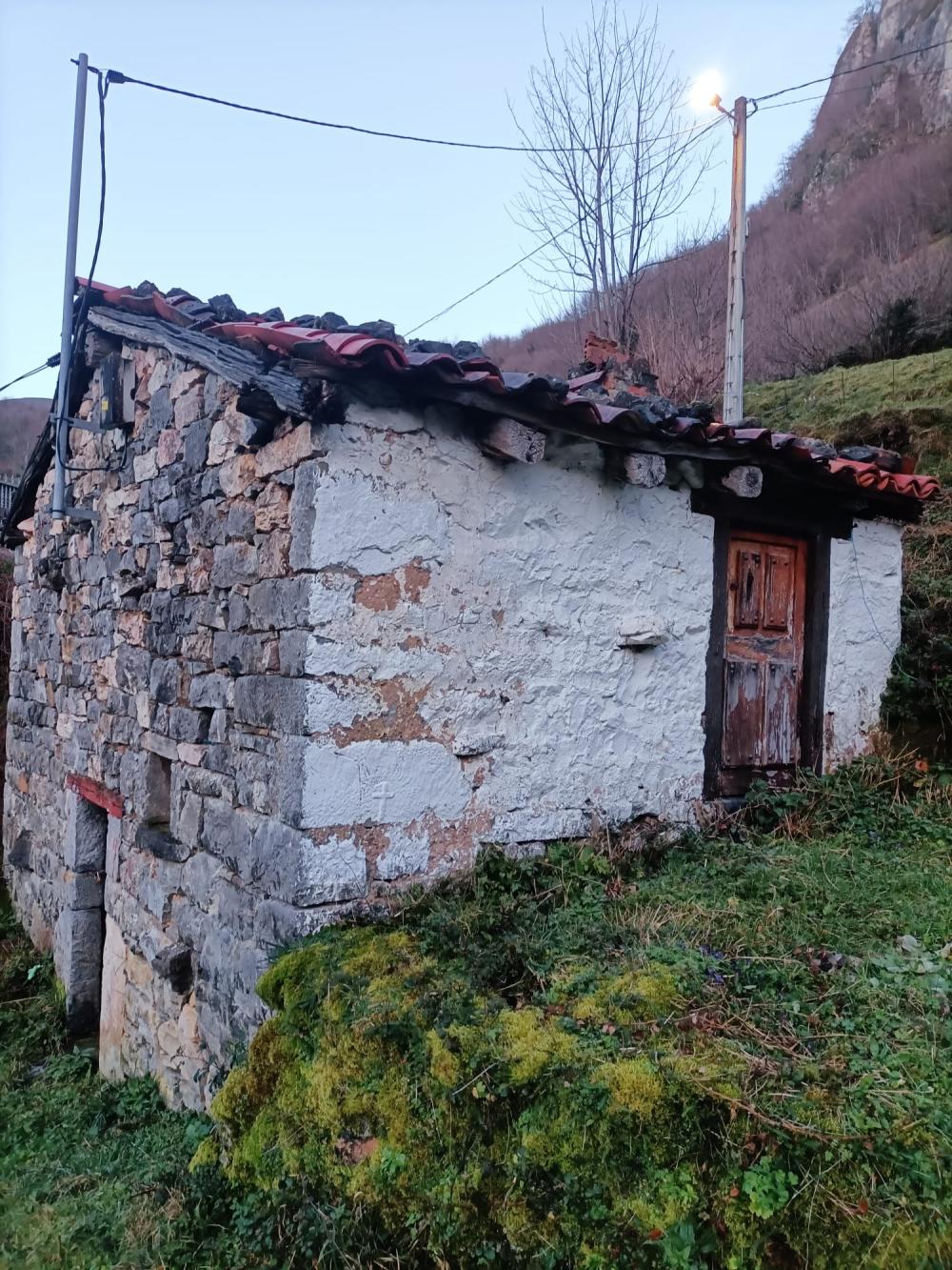 for sale house Cuevas Oriente 2