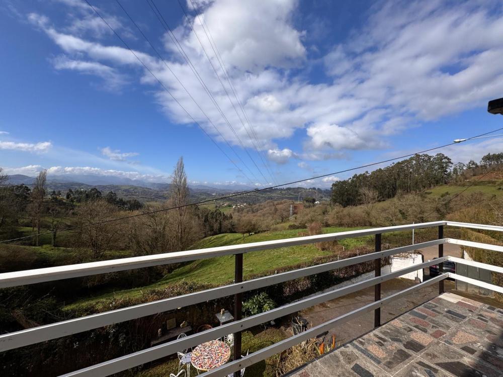  for sale villa Lampaya Oviedo 20