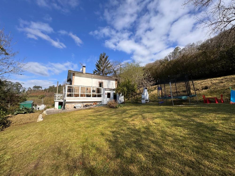  for sale villa Lampaya Oviedo 13