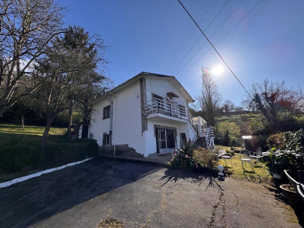  for sale villa Lampaya Oviedo 3