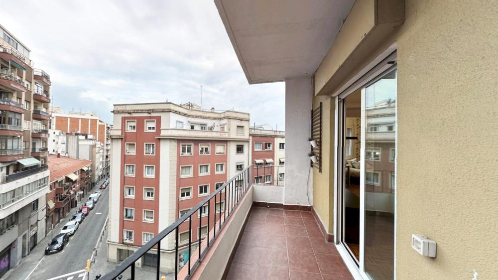  for sale apartment Horta Guinardó-Baix Guinardó Barcelonès 8
