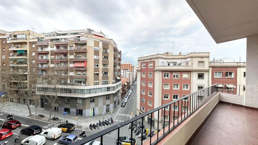  for sale apartment Horta Guinardó-Baix Guinardó Barcelonès 9