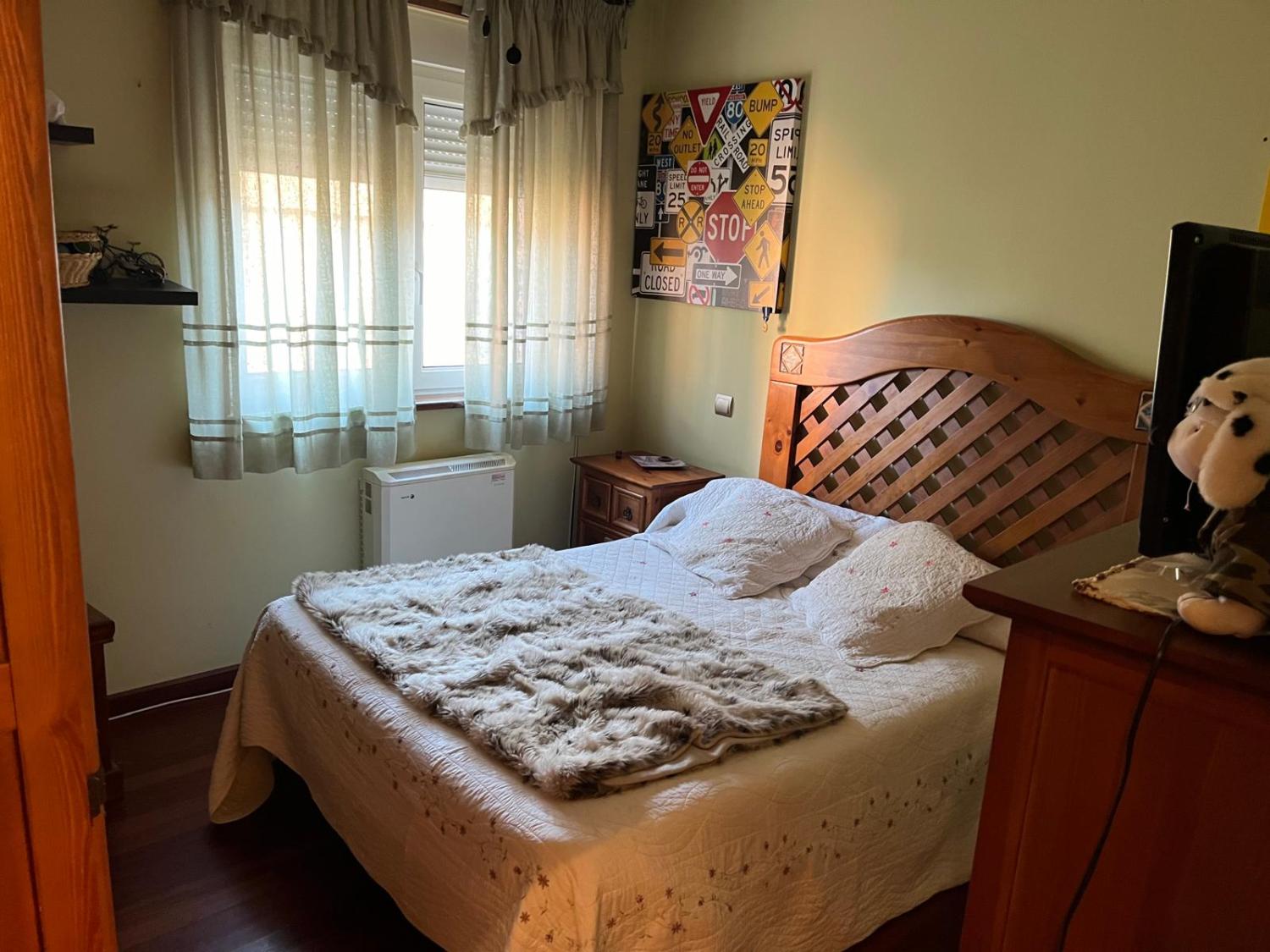  for sale house Albares De La Ribera Bierzo (El) 50