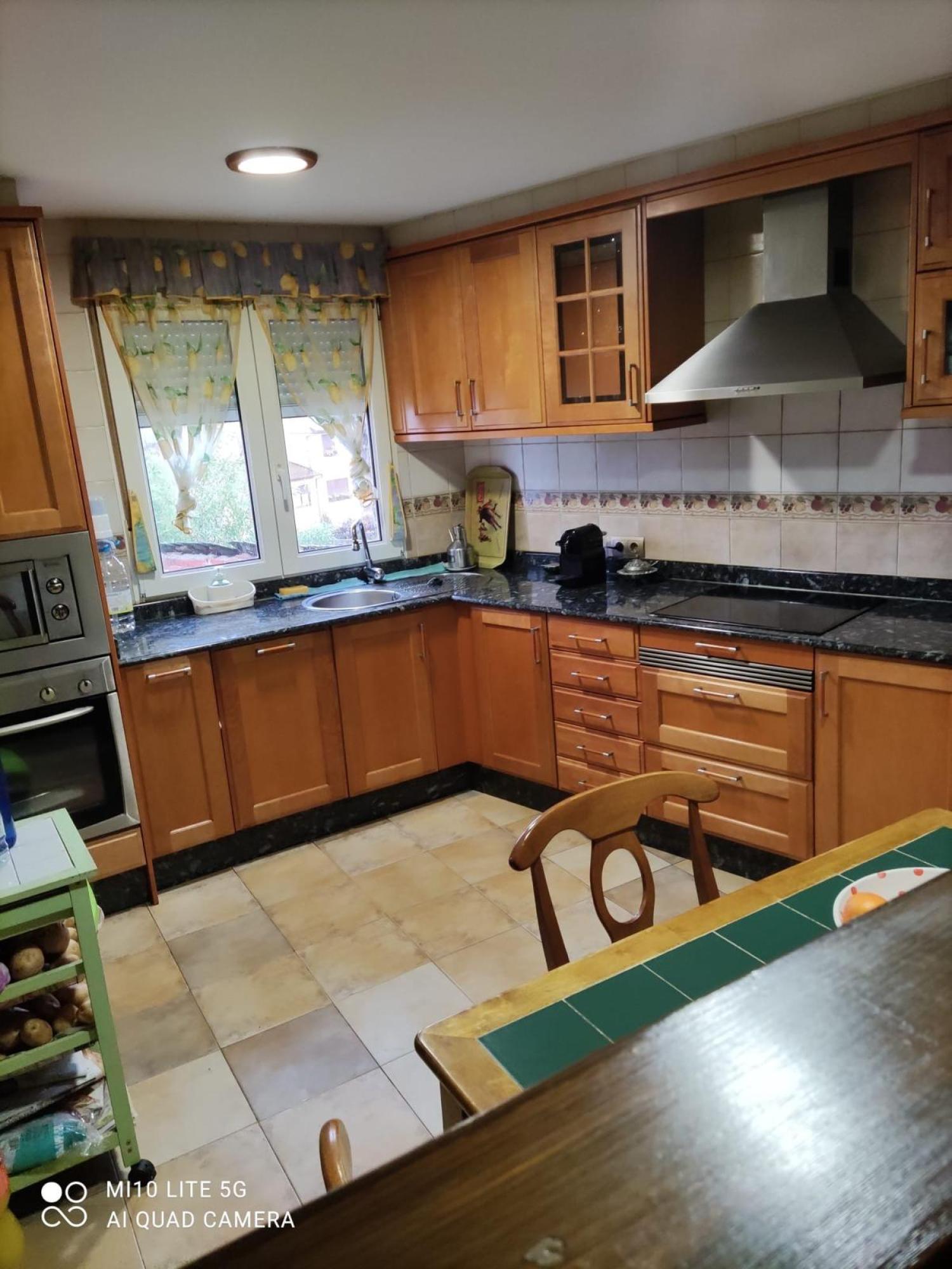  for sale house Albares De La Ribera Bierzo (El) 31