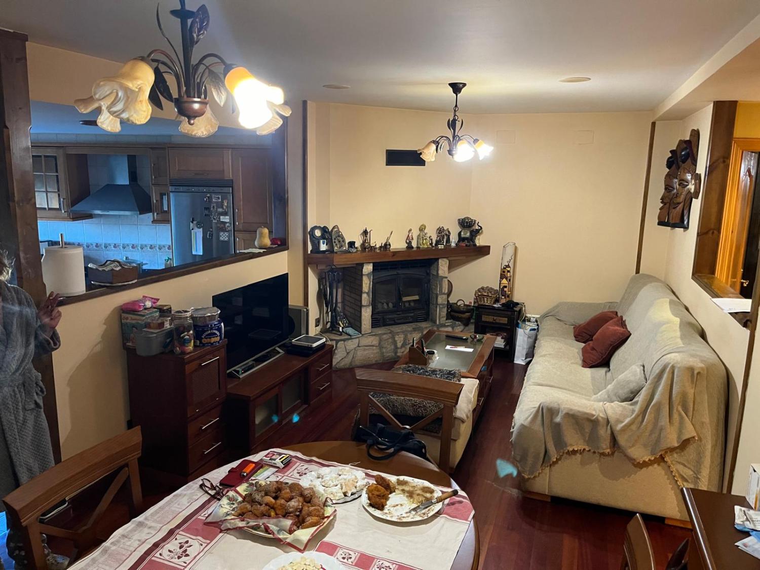  for sale house Albares De La Ribera Bierzo (El) 37