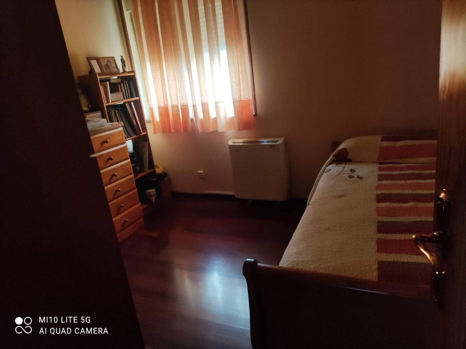  for sale house Albares De La Ribera Bierzo (El) 48
