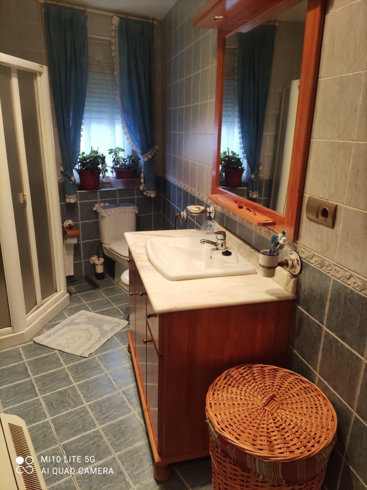  for sale house Albares De La Ribera Bierzo (El) 38