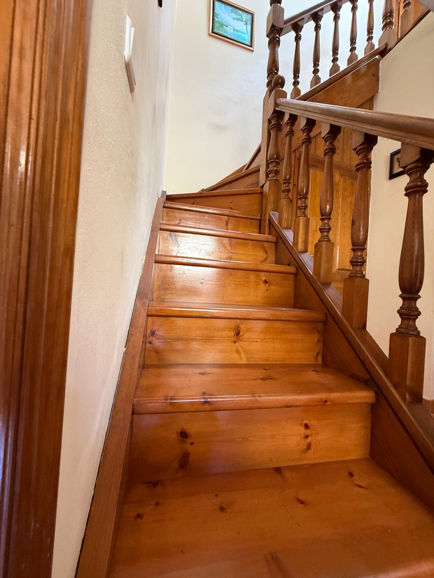  for sale terraced house Arangas Oriente 16