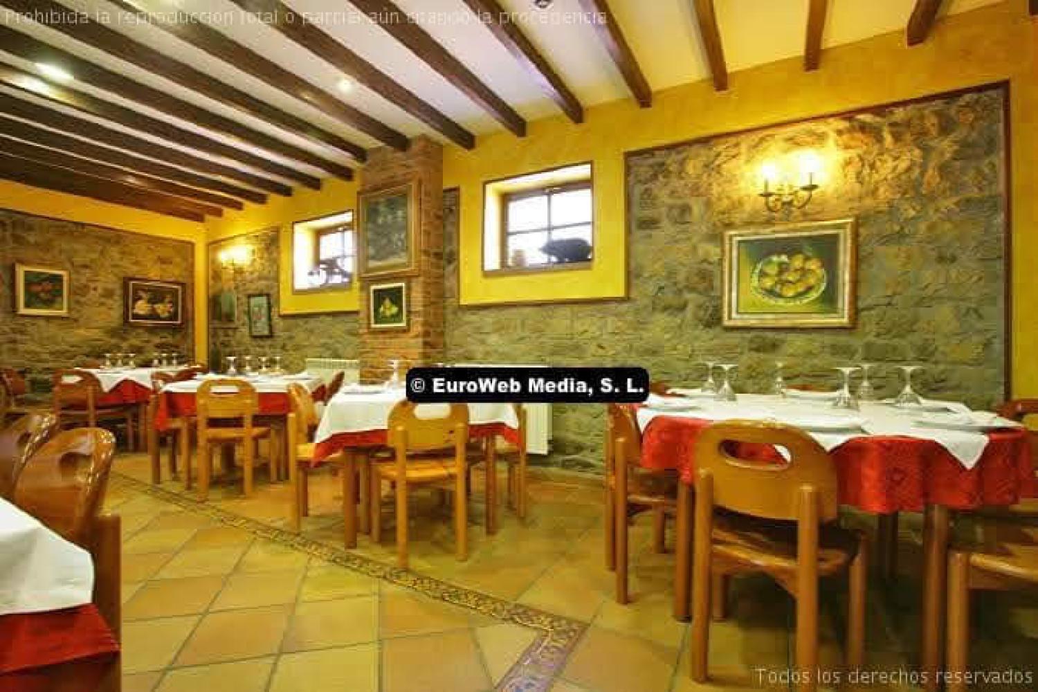  for sale hotel Orle Nalón 5