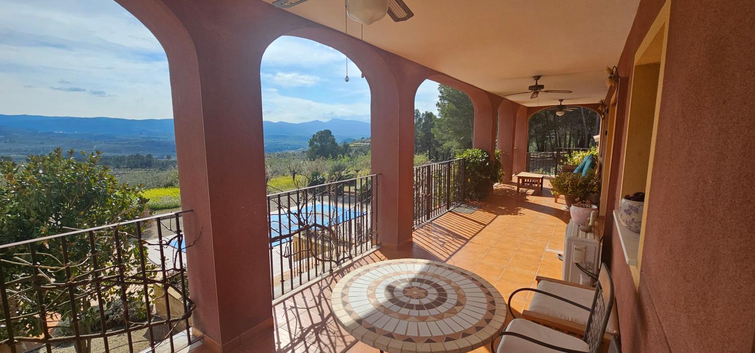  for sale villa Balones Comtat 6