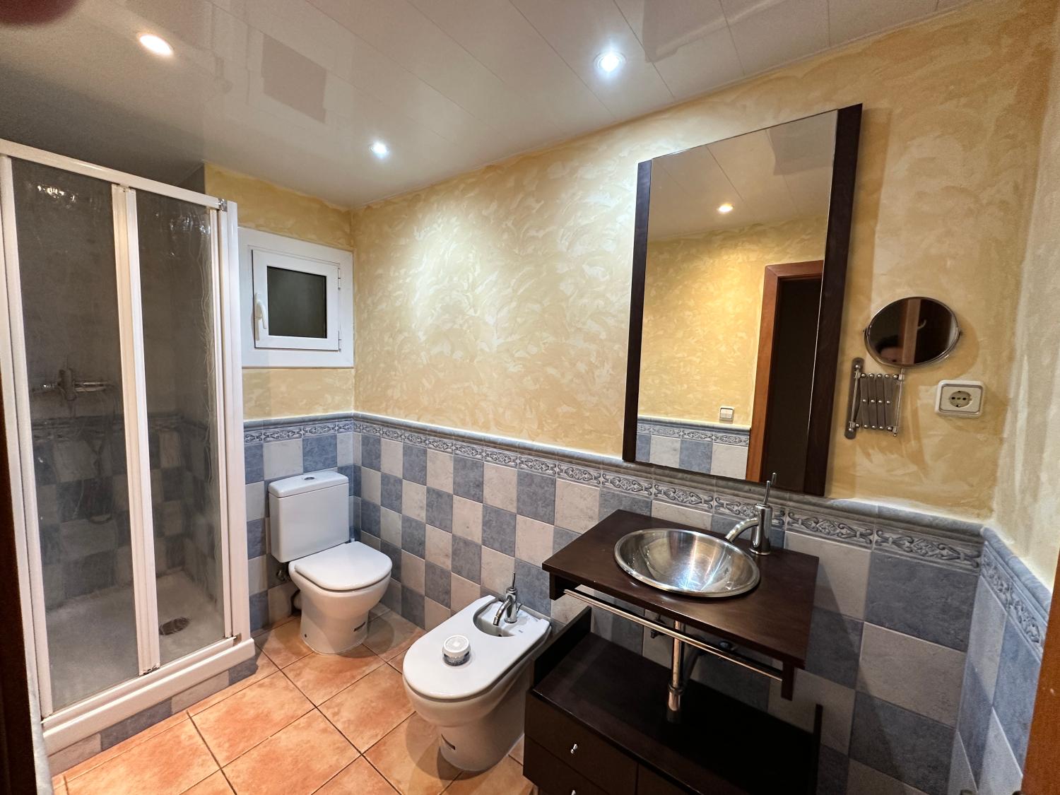 for sale building Premia De Mar Maresme 30