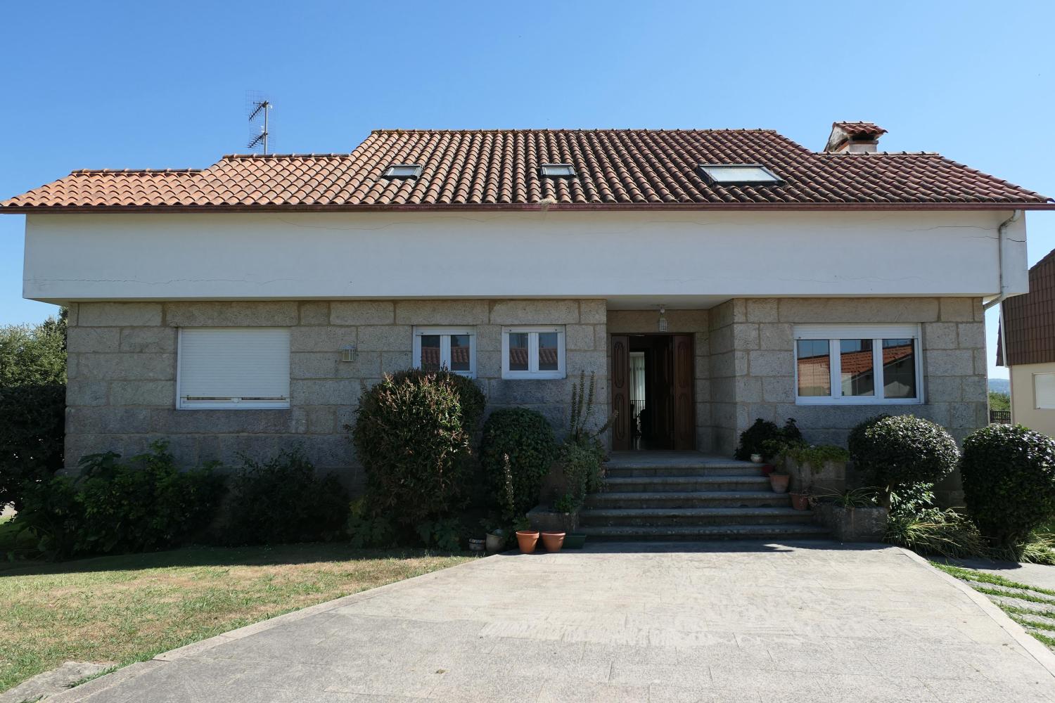  for sale house Nigrán Vigo 1