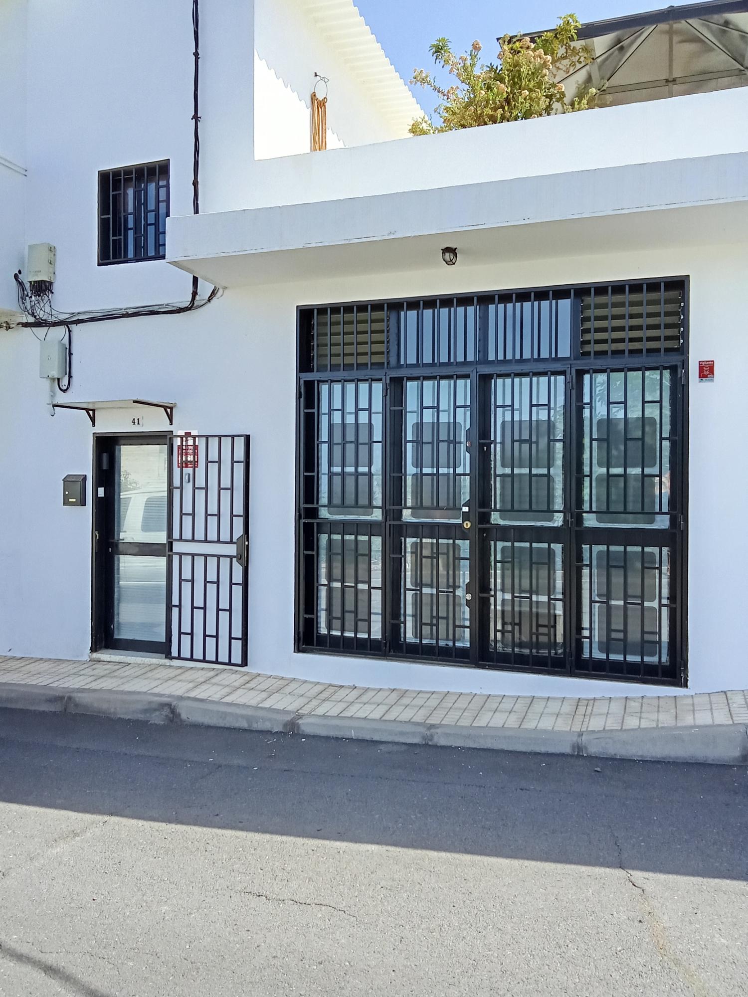  for sale villa Los Menores Zona Sur 17