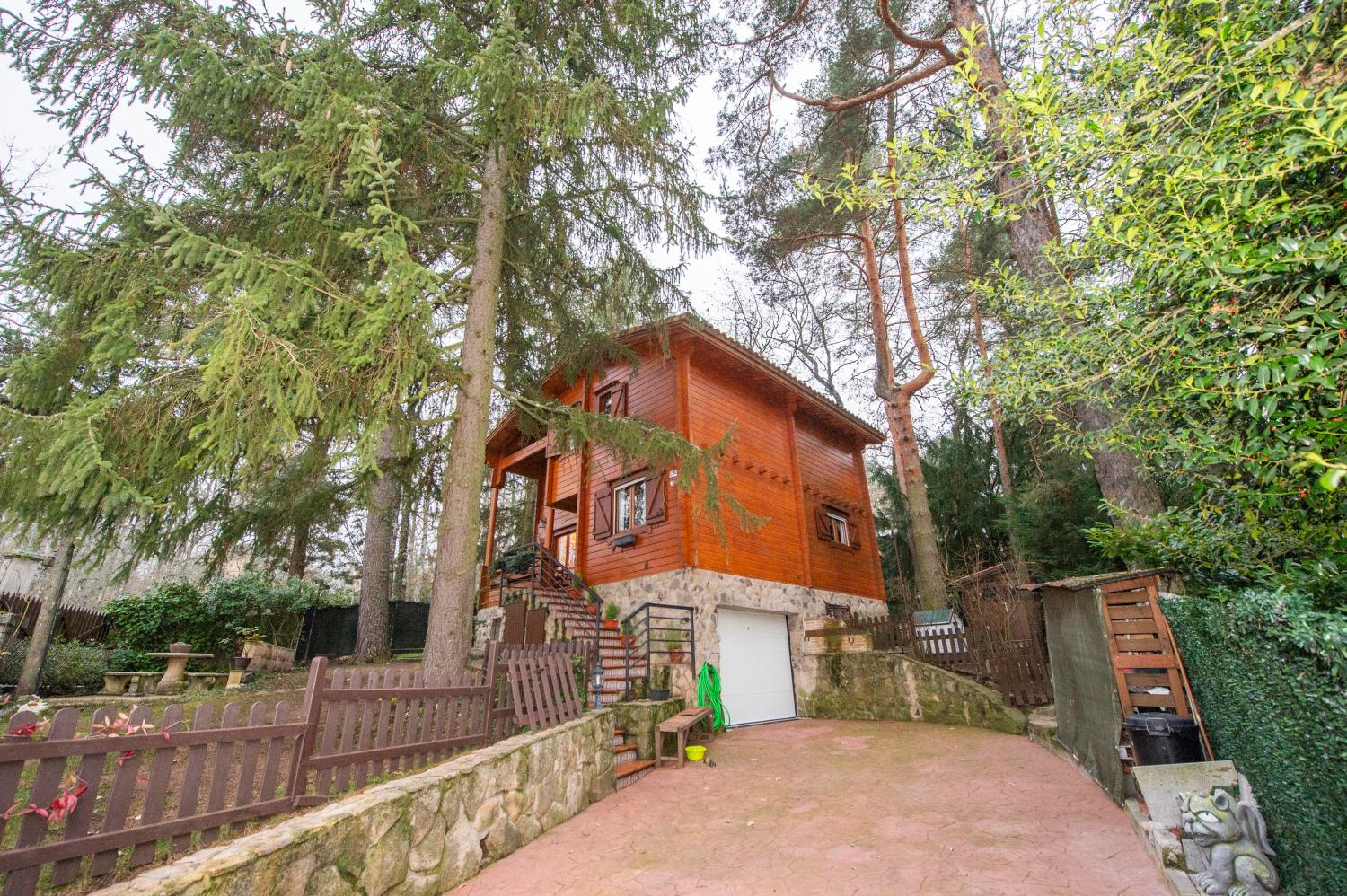  for sale villa San Rafael Segovia Sur 2