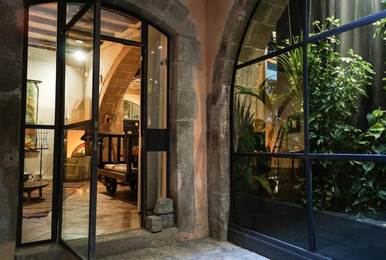  for sale commercial Ciutat Vella-Barceloneta Barcelonès 3