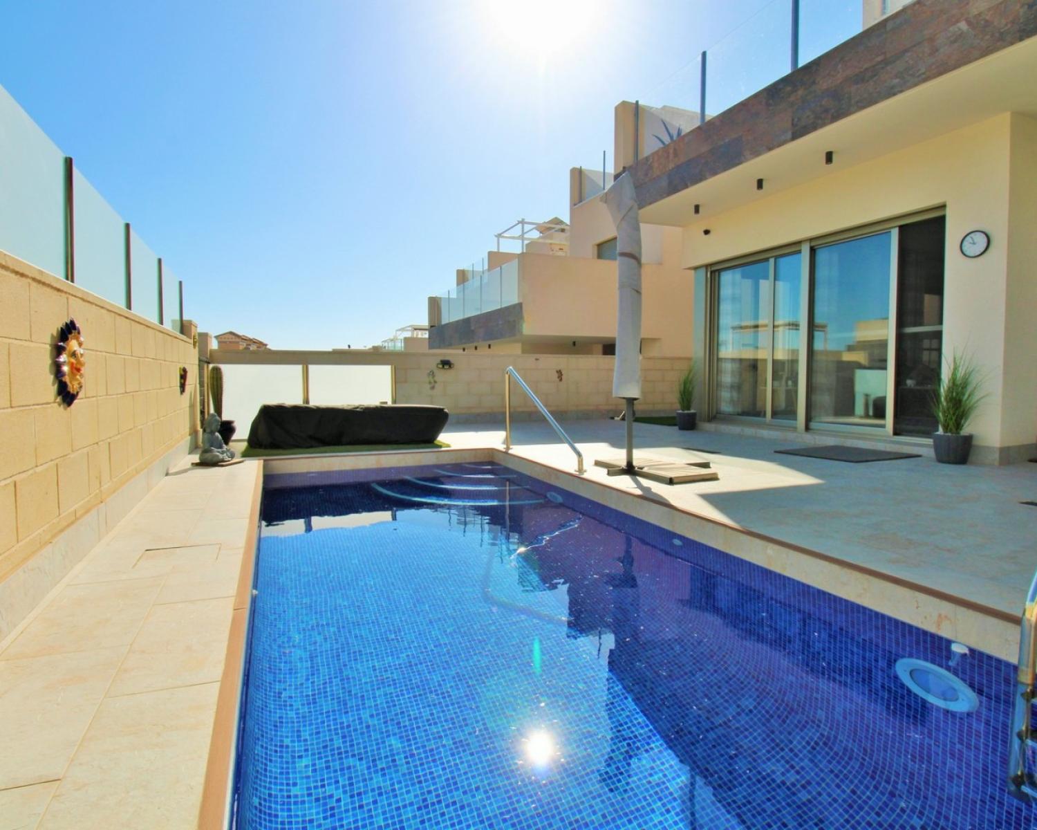  for sale villa Villamartín Baix Segura 8