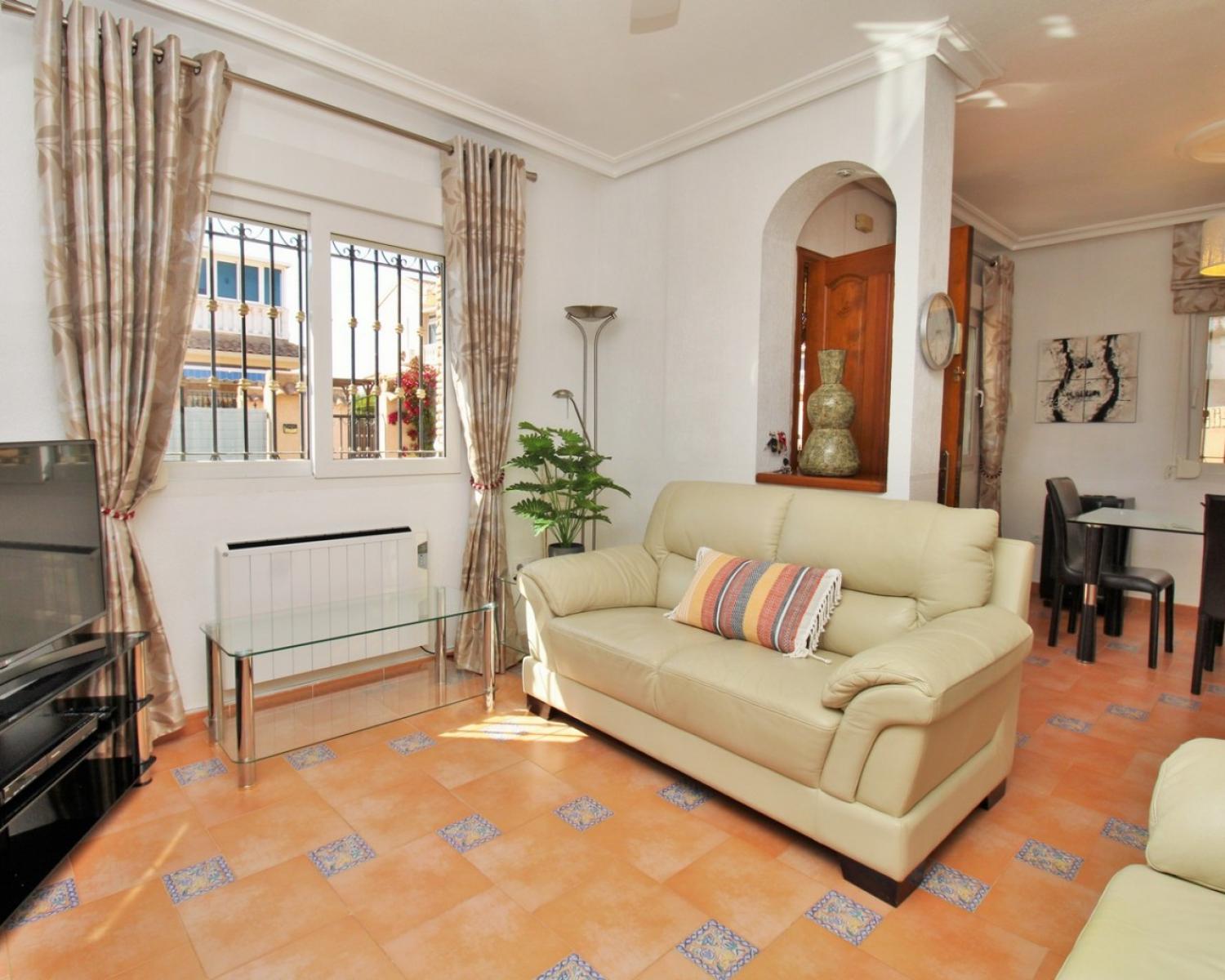  for sale house Playa Flamenca Baix Segura 35
