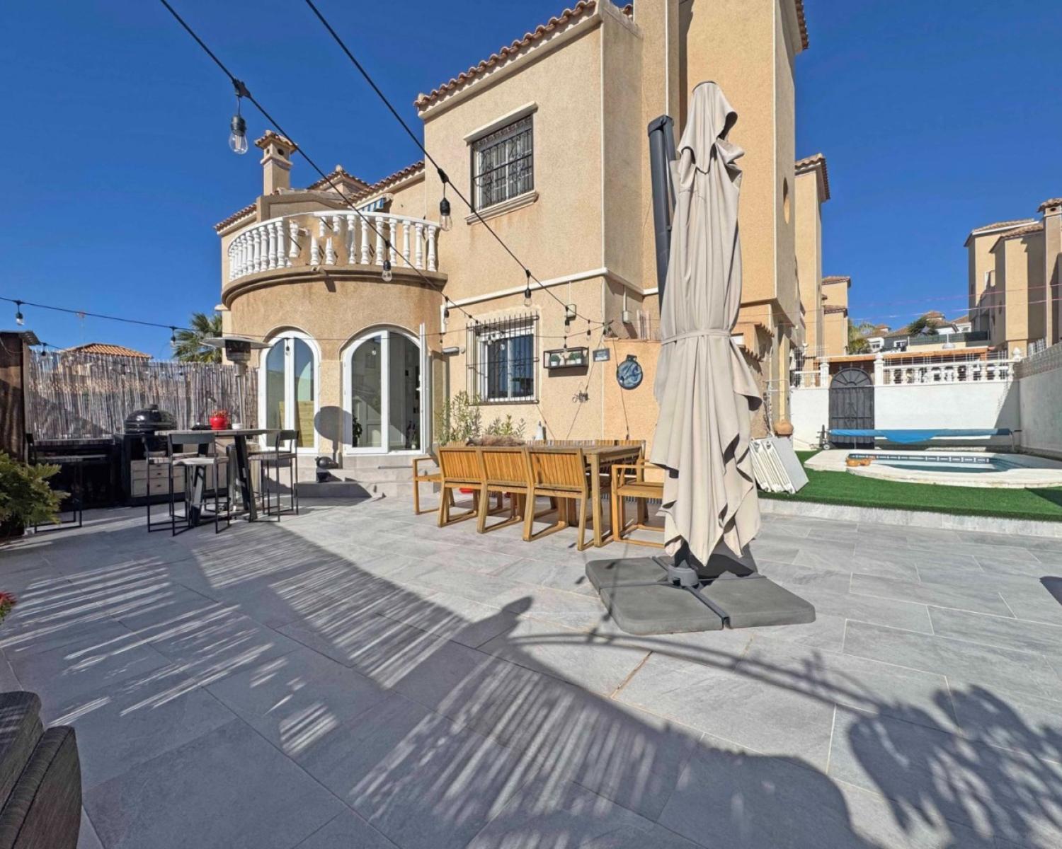  for sale house Villamartín Baix Segura 1