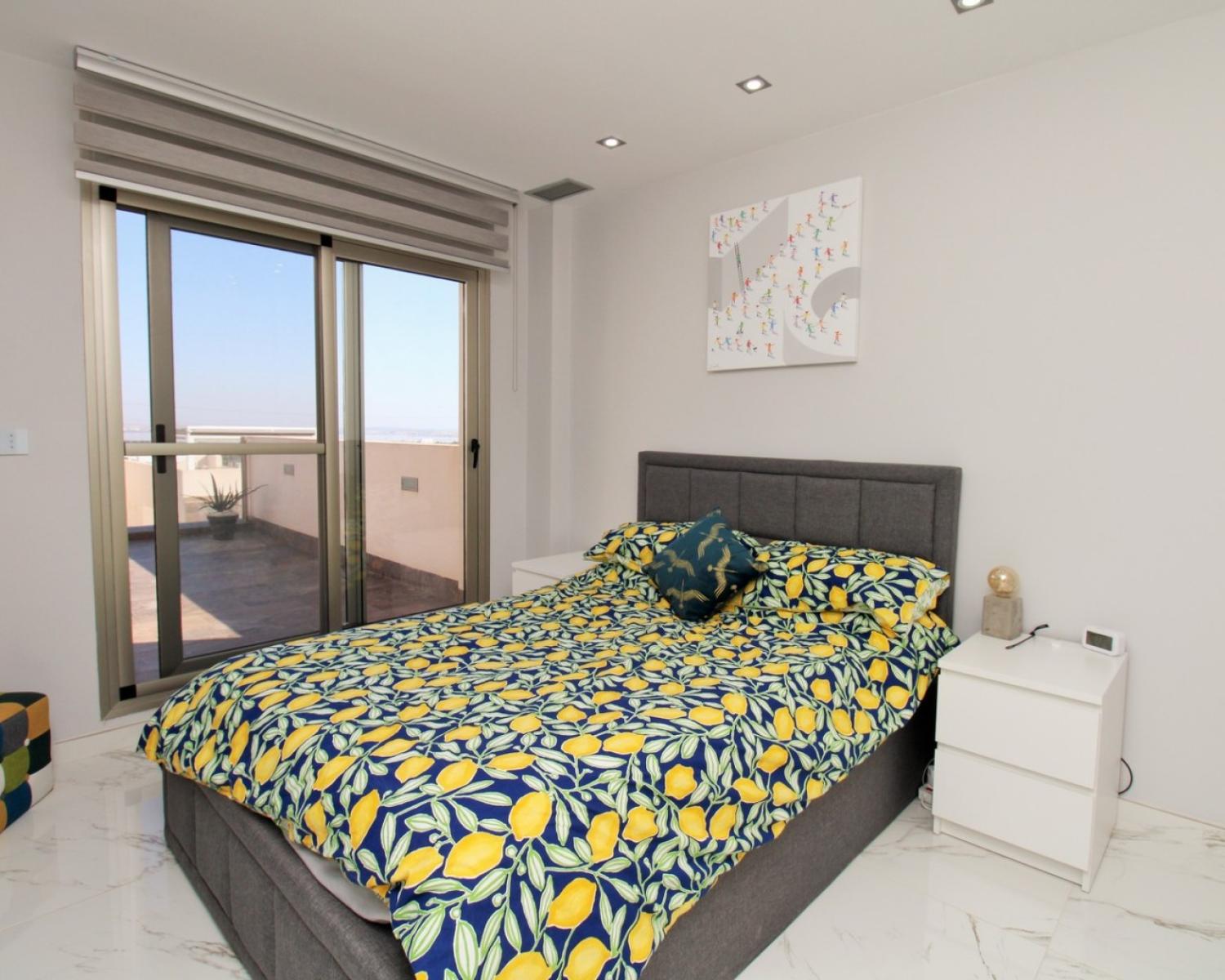  for sale villa Villamartín Baix Segura 22