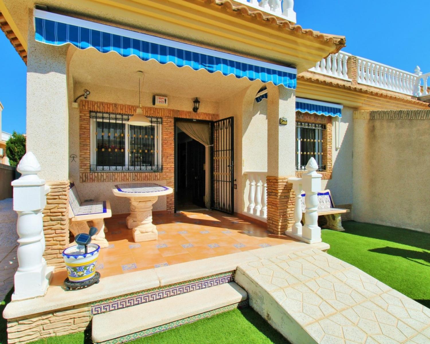  for sale house Playa Flamenca Baix Segura 3