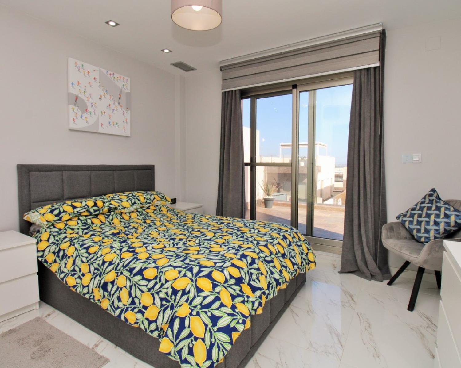  for sale villa Villamartín Baix Segura 25