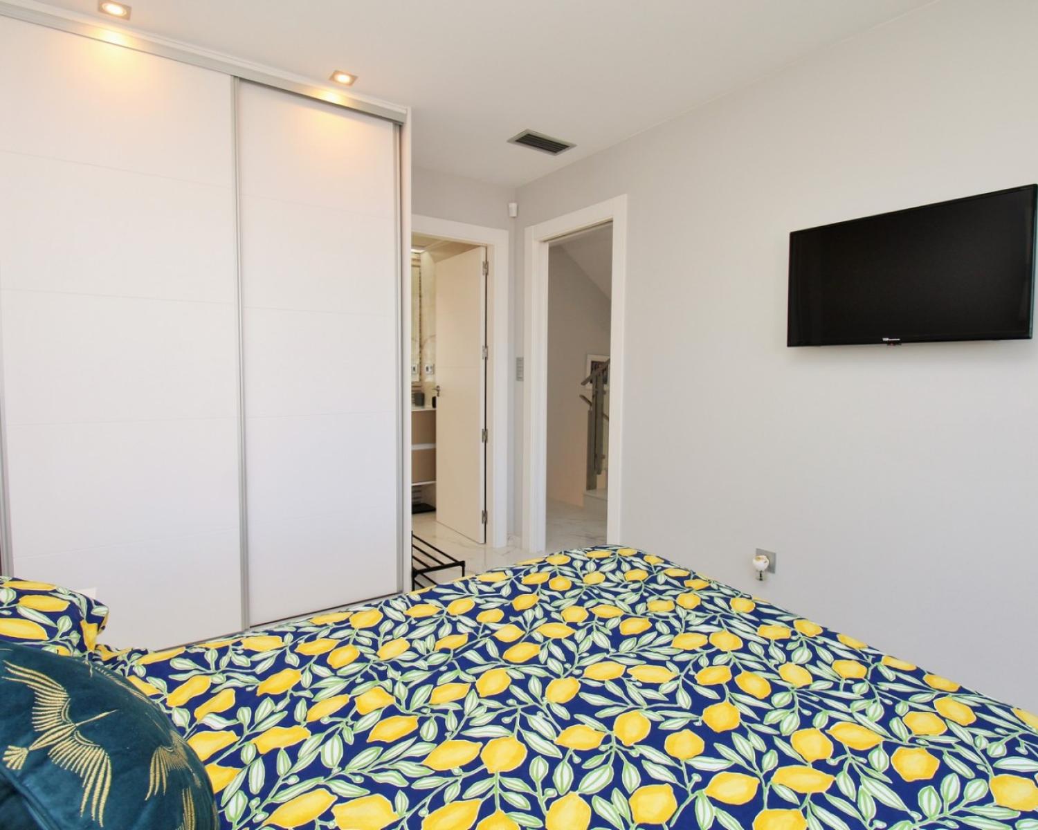  for sale villa Villamartín Baix Segura 21