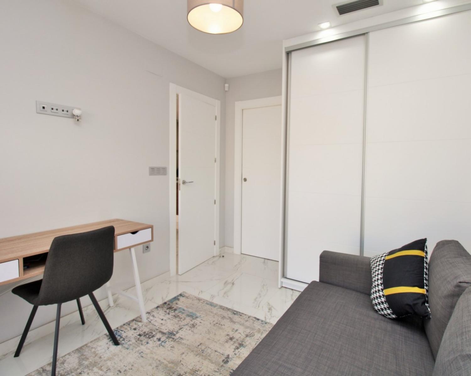  for sale villa Villamartín Baix Segura 27